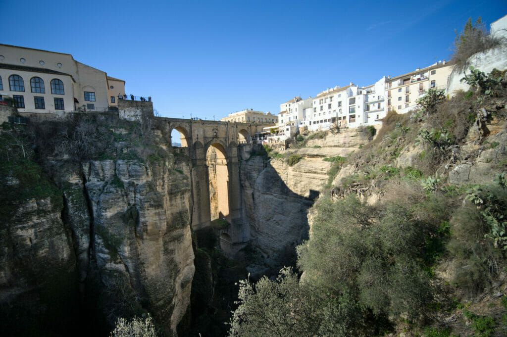 le nouveau pont de Ronda depuis les jardins de Cuenca