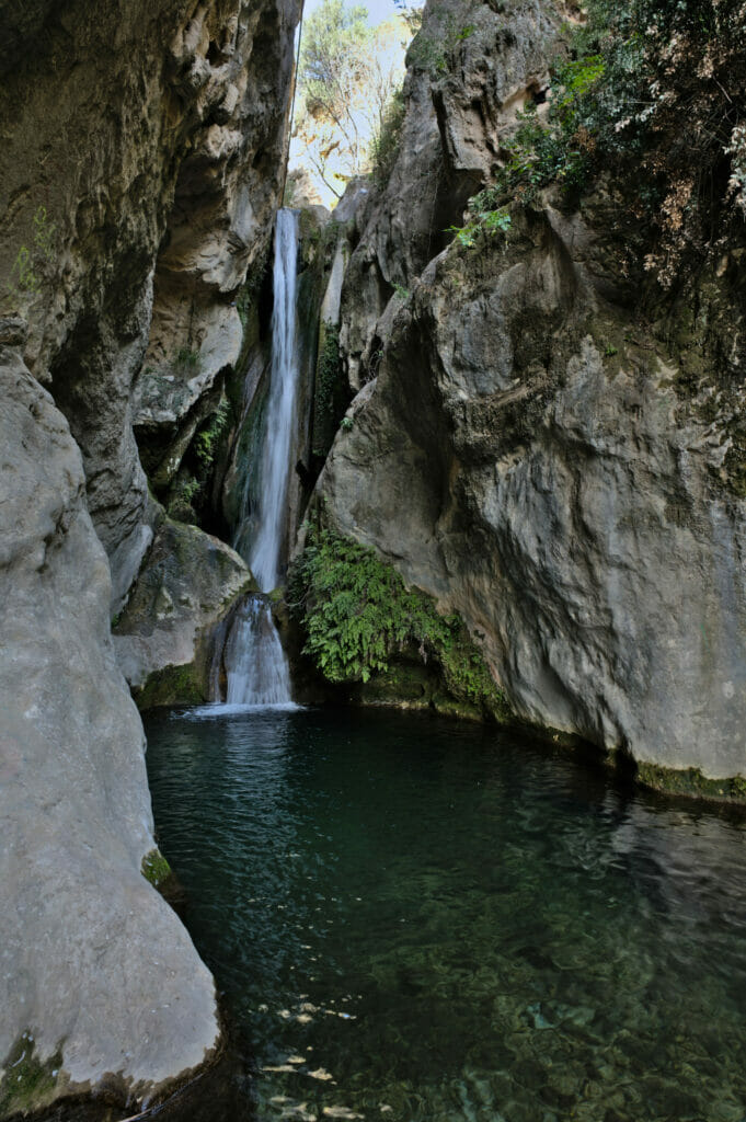 cascade pilon azul