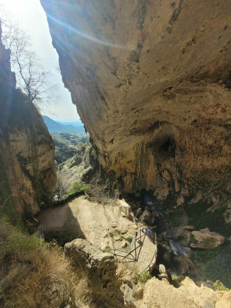 cueva agua andalousie