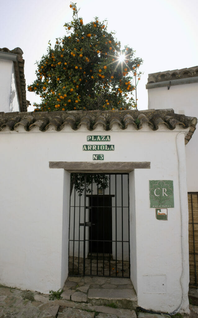 village blanc sud de l'espagne