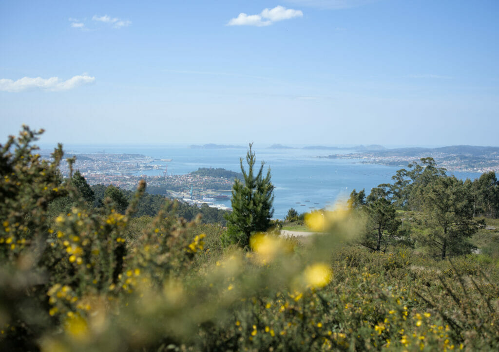la vue sur la ria de Vigo et les îles Cies
