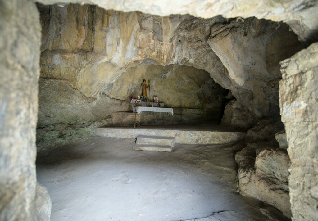 grotte peñalba