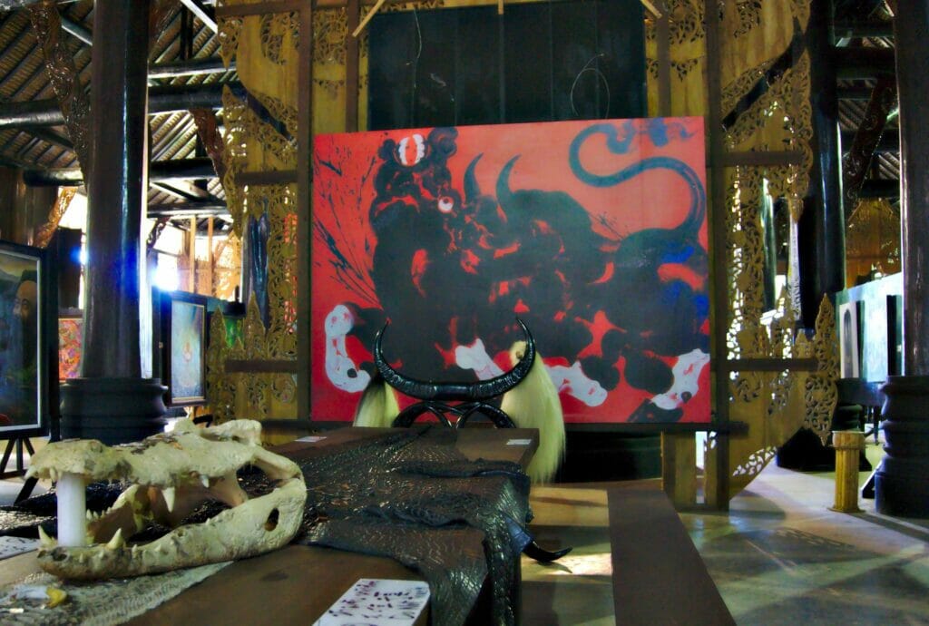 Le musée Baan Dam à Chiang Rai