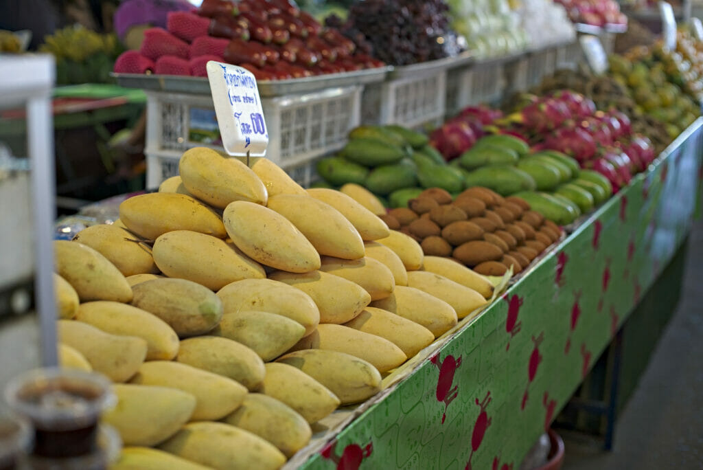 Marché avant le cours de cuisine à Chiang Mai