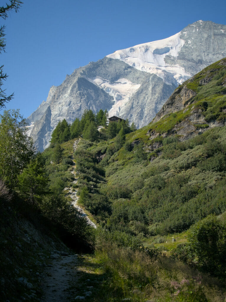 cabane petit mountet