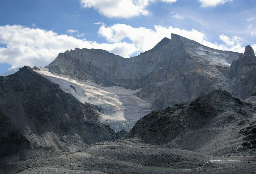 Le barrhorn et le glacier de Stelli