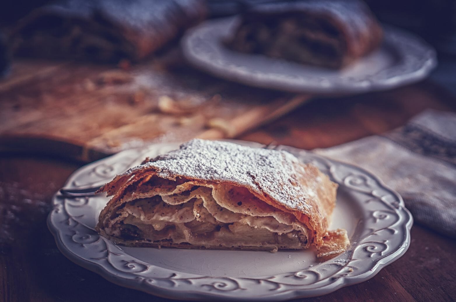 apple strudel, austrian dessert