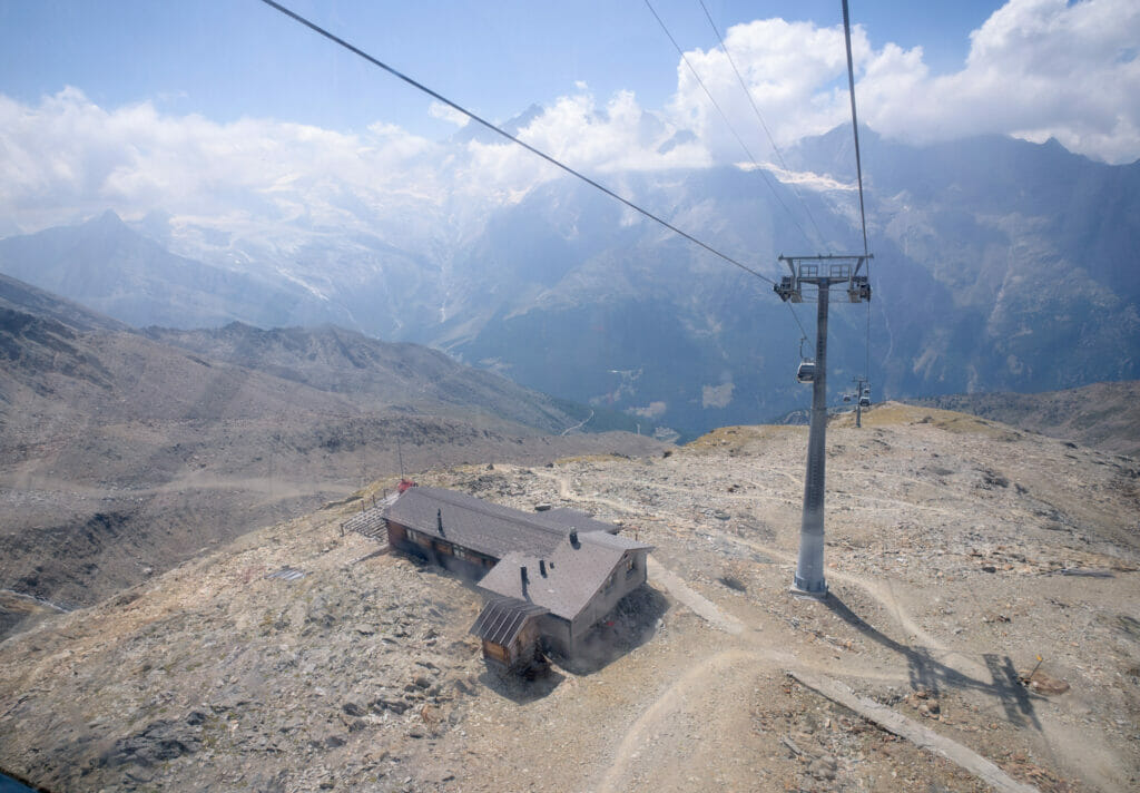 télécabine à 3000 m