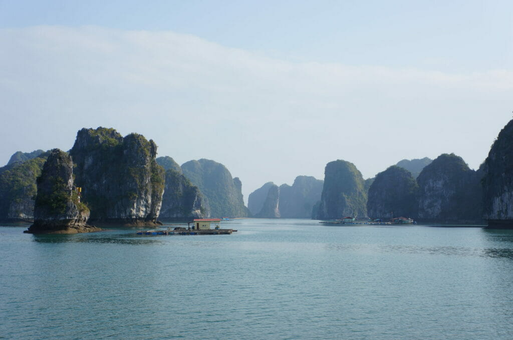 Baie d'Halong à Cat Ba, Vietnam