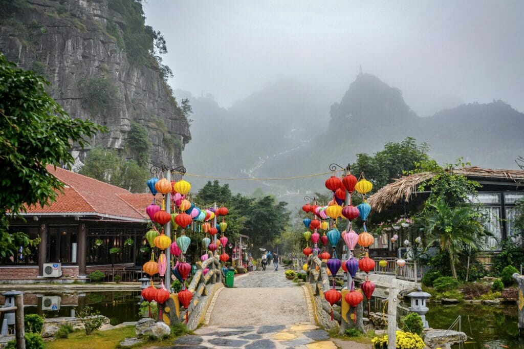 Mua Cave Tam Coc