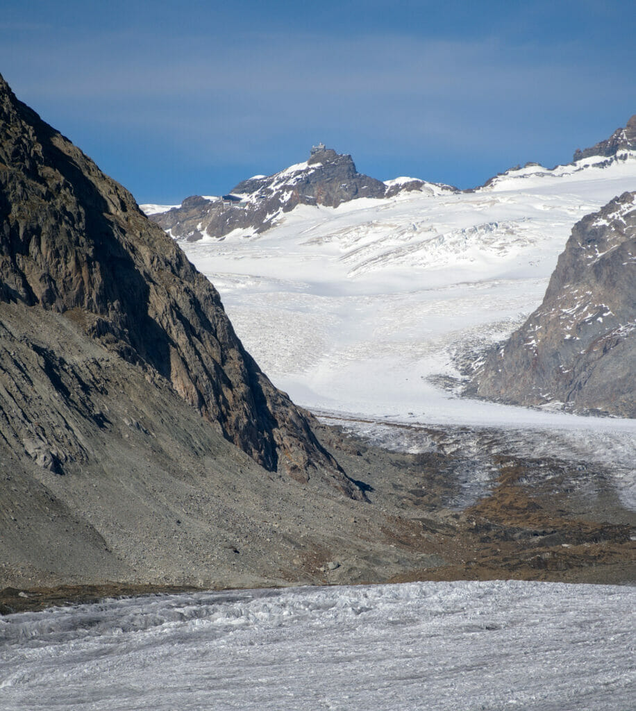 la gare de la jungfraujoch depuis Aletsch