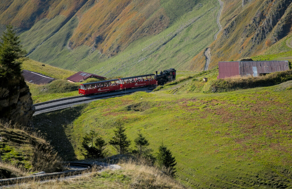 train à vapeur suisse