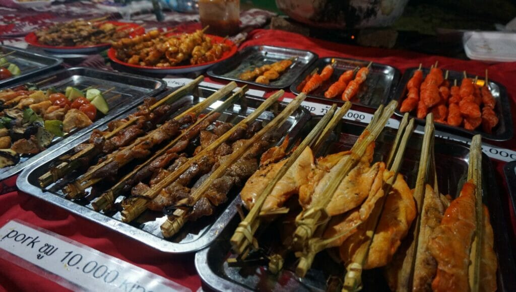 marché de nuit à Luang Prabang