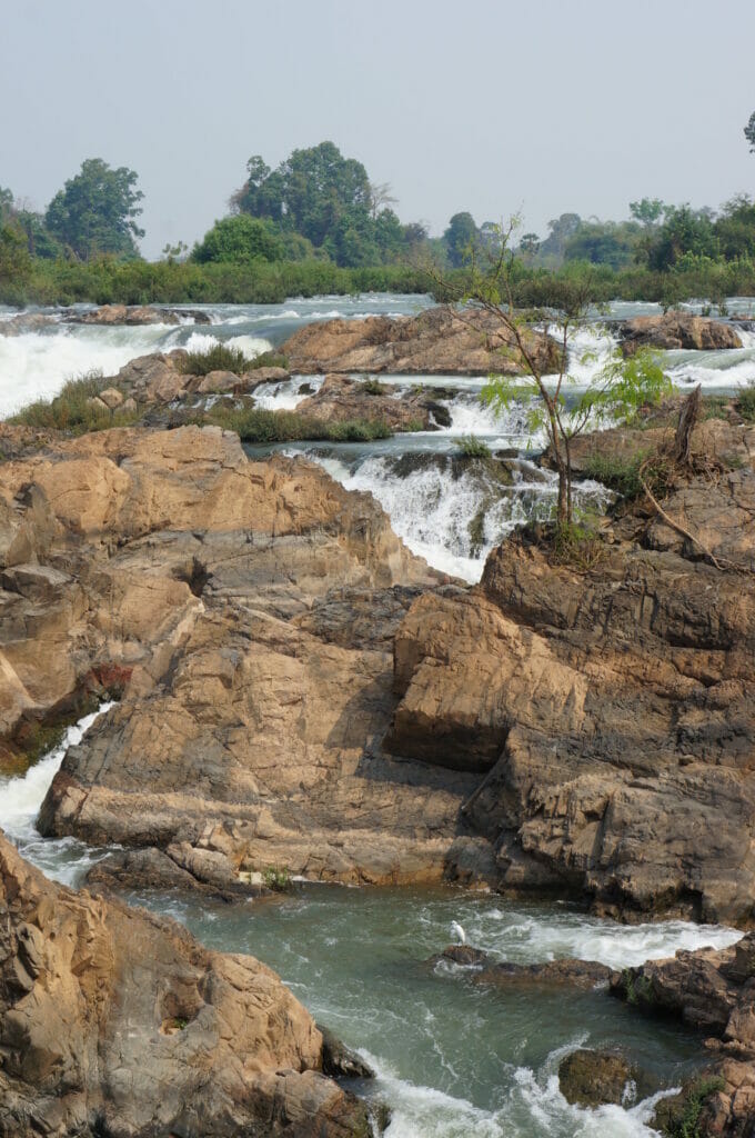 Somphamit Falls ou les cascades Li Phi sur Don Khone dans les 4000 îles au Laos