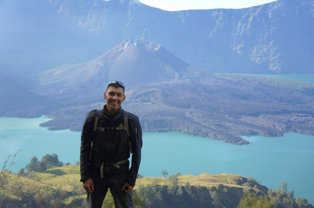 Benoit devant le lac Segara Anak