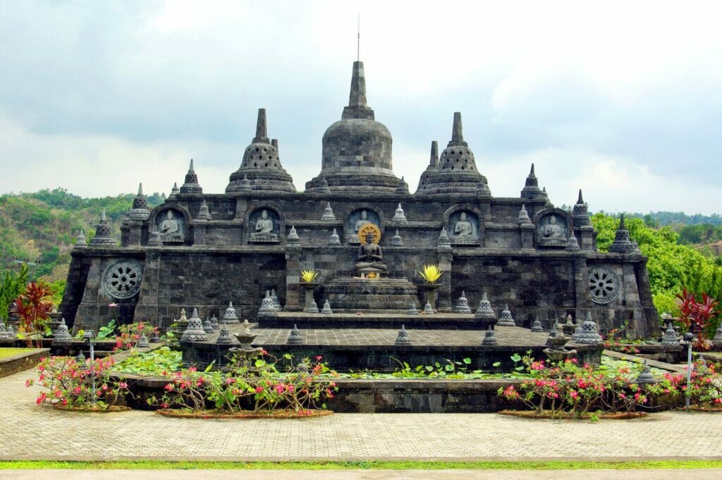 Buddhist monastery Brahma Vihara Arama, in north of Bali