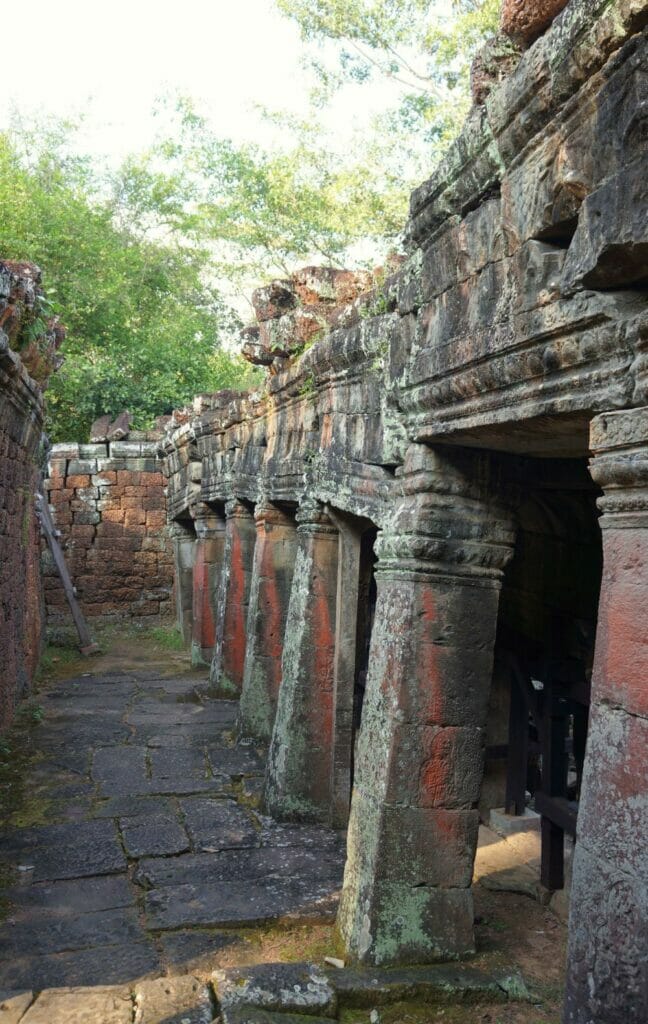 ruines d'un des temples d'angkor