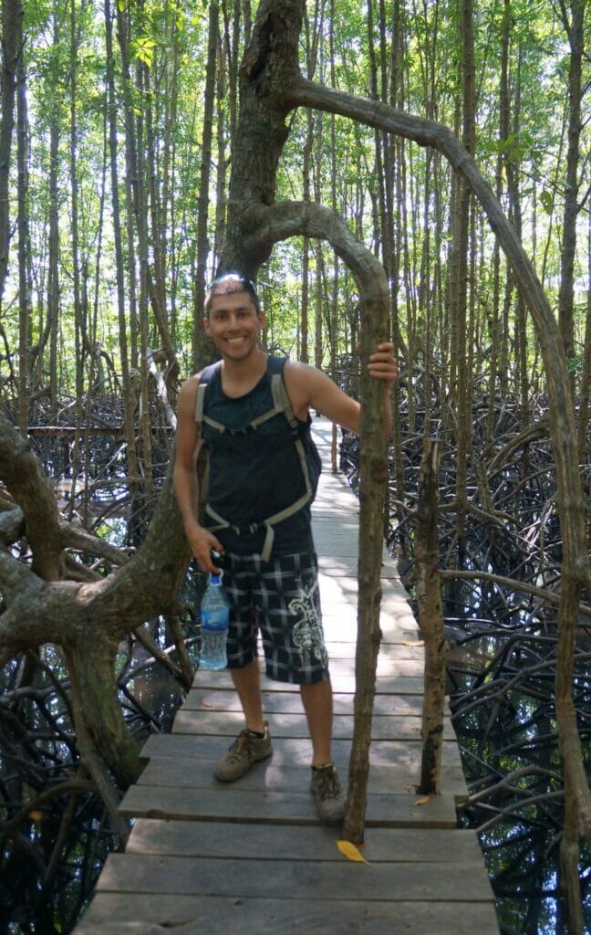 dans les mangroves du sanctuaire Peam Krasaop à Koh Kong