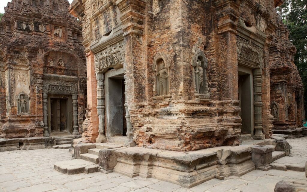 le temple Preah Ko, une partie du complexe des temples de Roluos