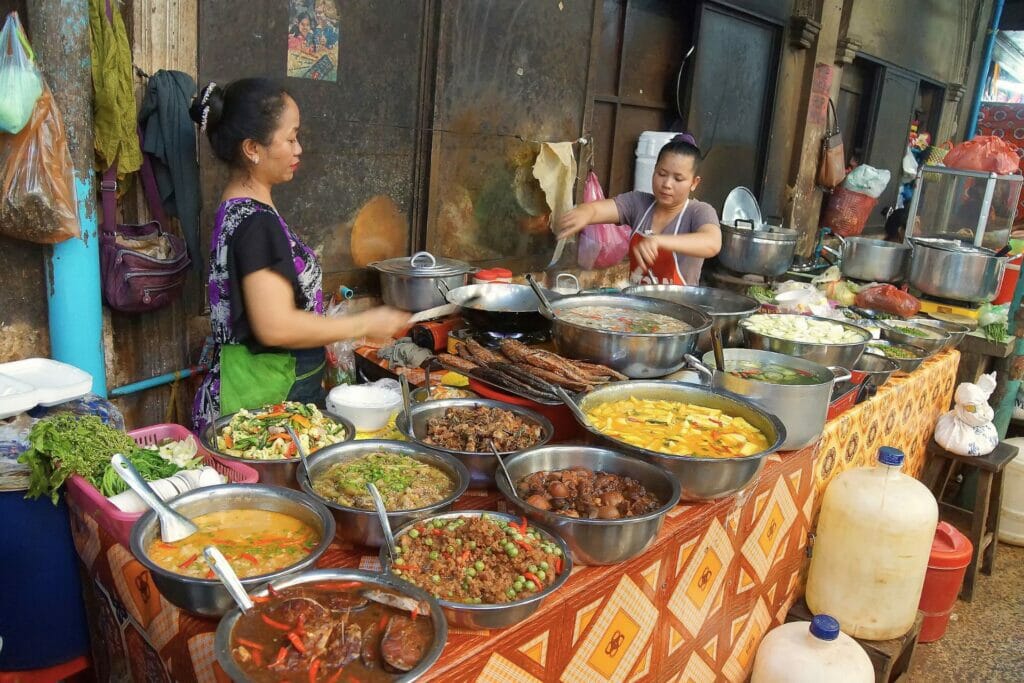 un stand dans un marché de siem reap, Cambodge