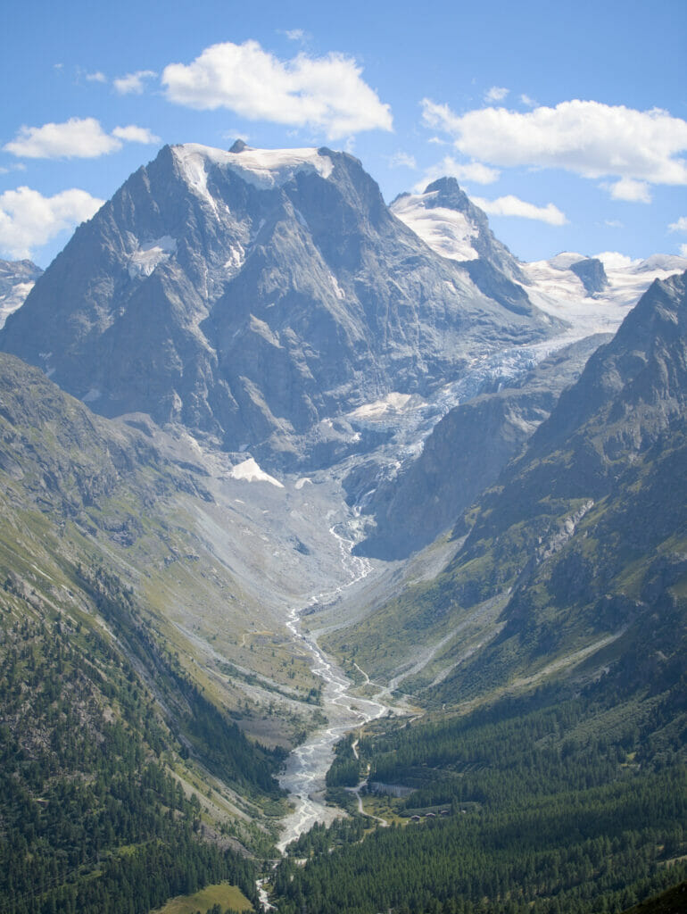 Le mont Collon et ses glaciers