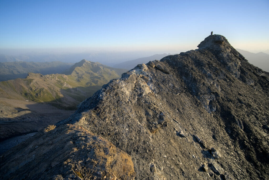 l'arête pour atteindre le sommet du mont de l'Etoile