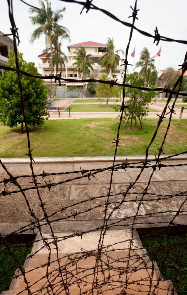 le musée du génocide Tuol Sleng (S-21) à Phnom Penh