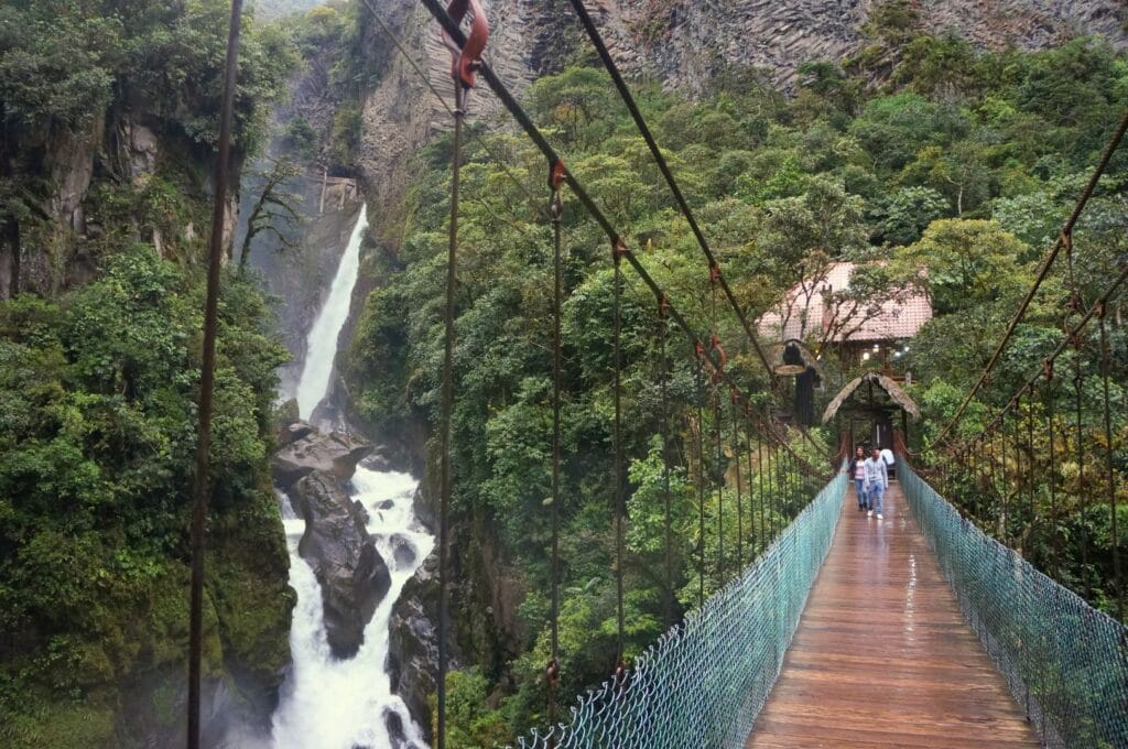 la cascade Pailón del Diablo