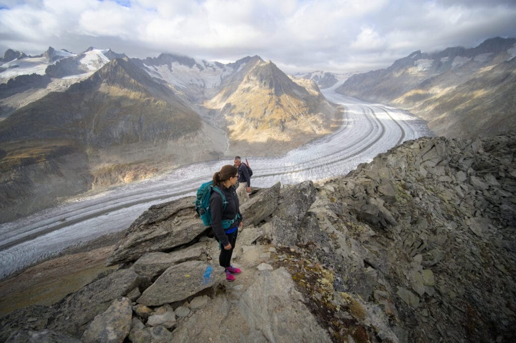 sentier d'arête entre le Bettmerhorn et le Eggishorn