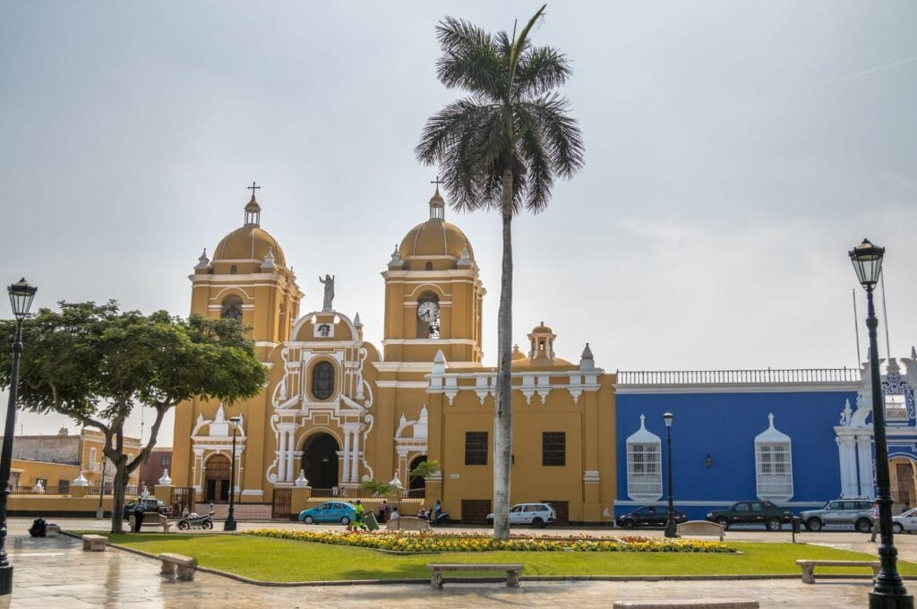 cathedrale de Trujillo au Pérou