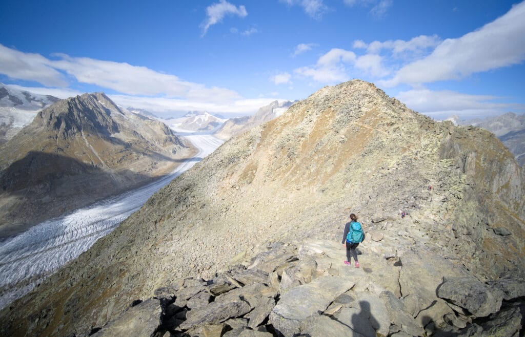 sentier qui monte à l'Eggishorn