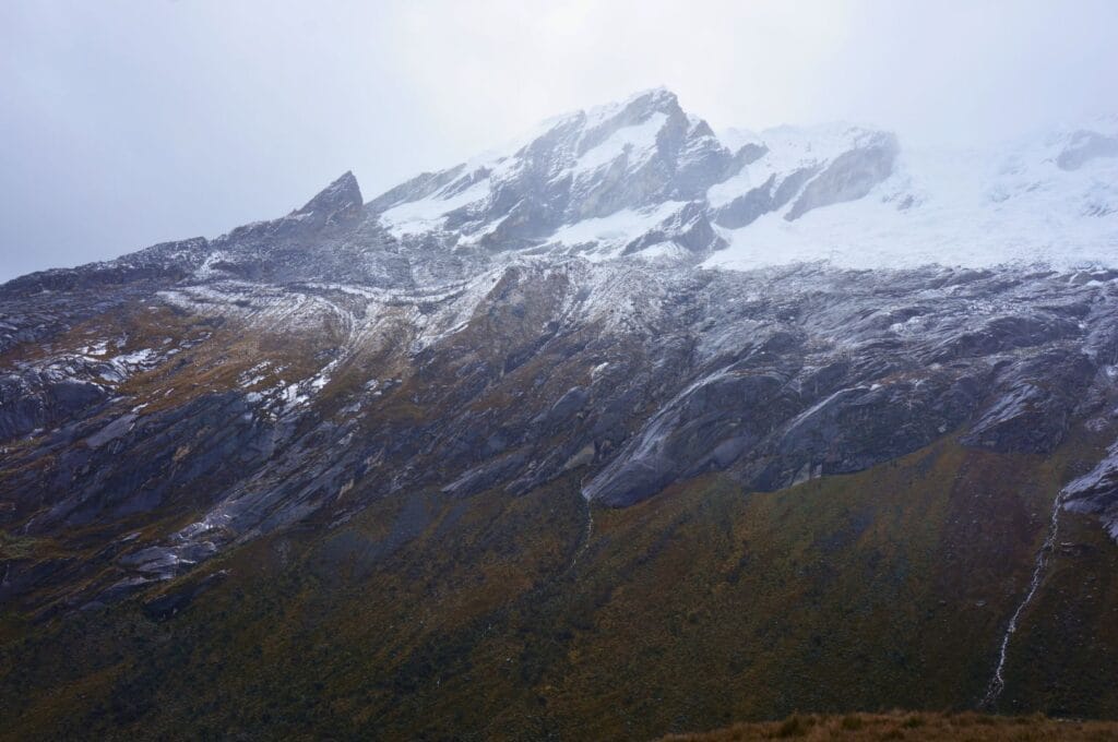 Mountains of the Santa Cruz trek