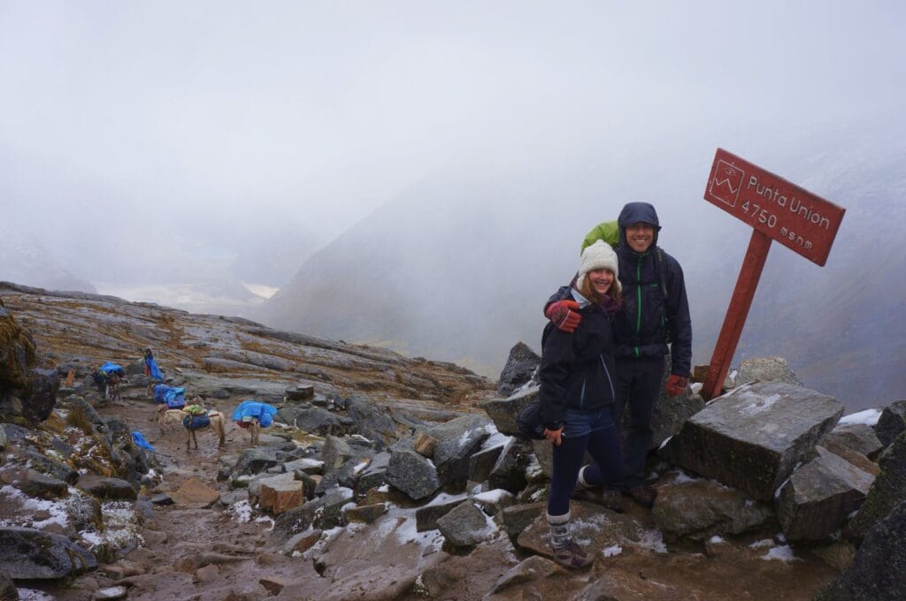 Fabienne and Benoit at the summit of the Santa Cruz trek: Punta Union at 4750 m altitude