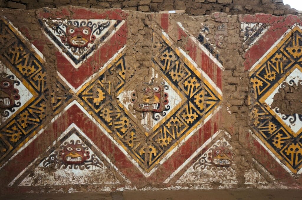 Painted wall in the Temple of the Moon near Trujillo