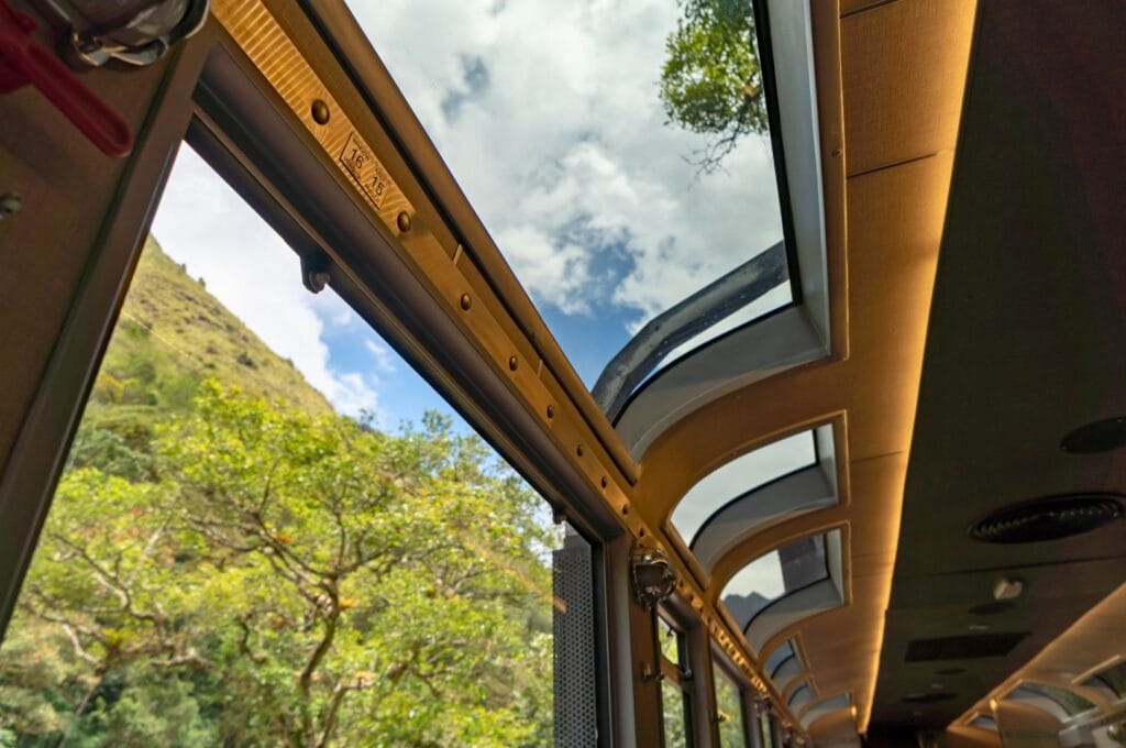 le train panoramique du Machu Picchu