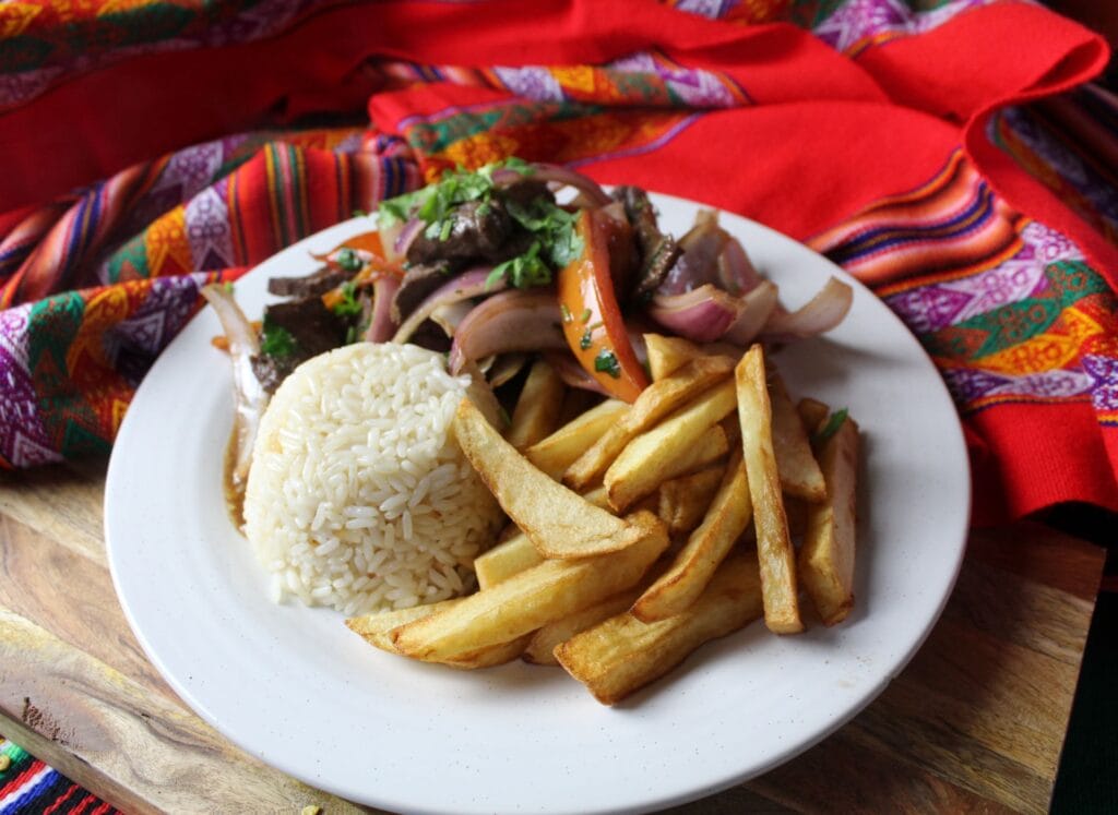 le lomo saltado