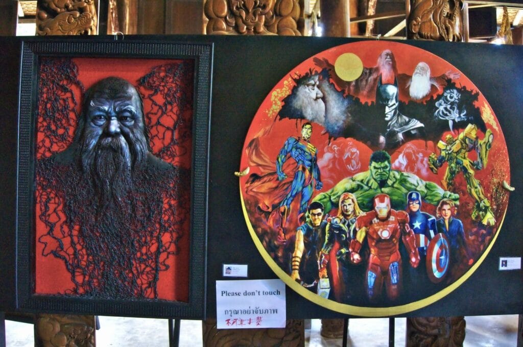 tableaux exposés dans le musée Baan Dam