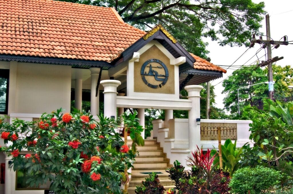 façade de l'office de tourisme de Chiang Rai