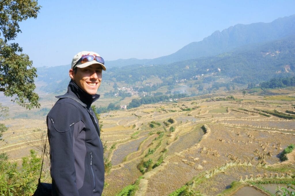 Benoit devant les rizières en terrasses de Yuanyang