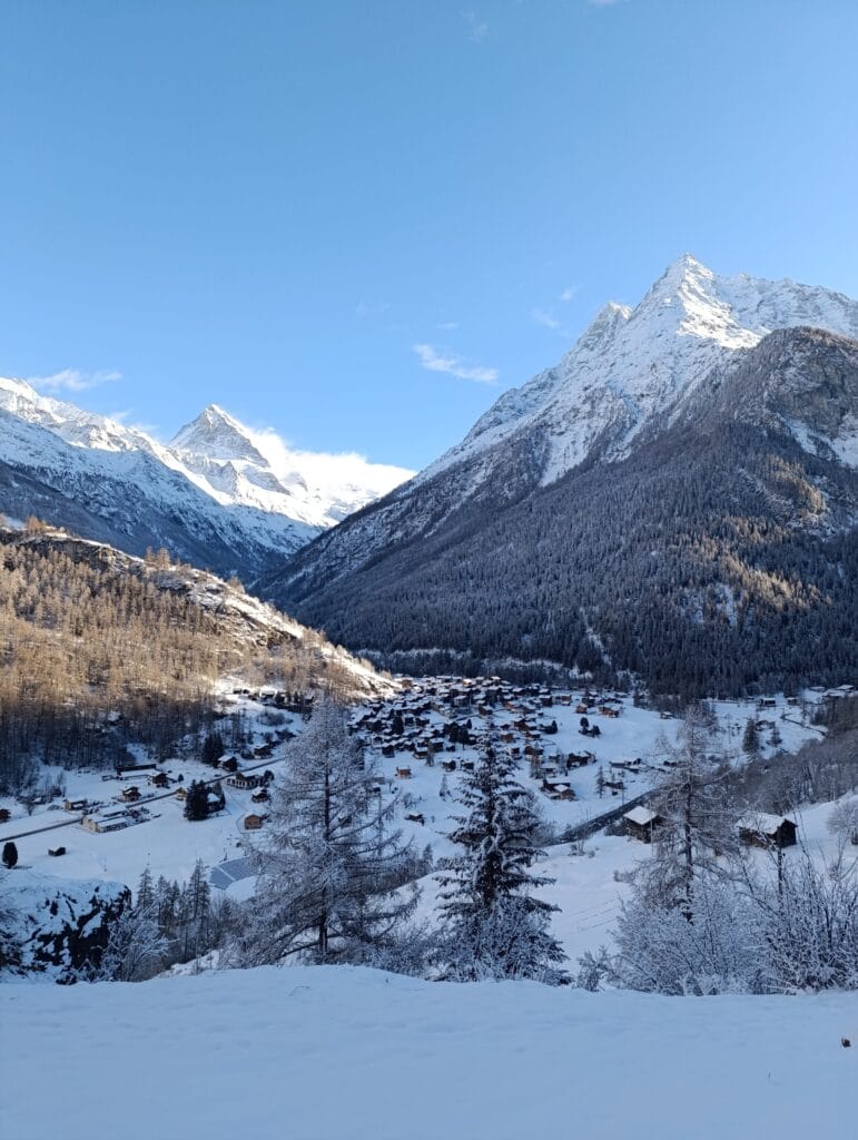 L&rsquo;attribut alt de cette image est vide, son nom de fichier est les-hauderes-771x1024.jpg.