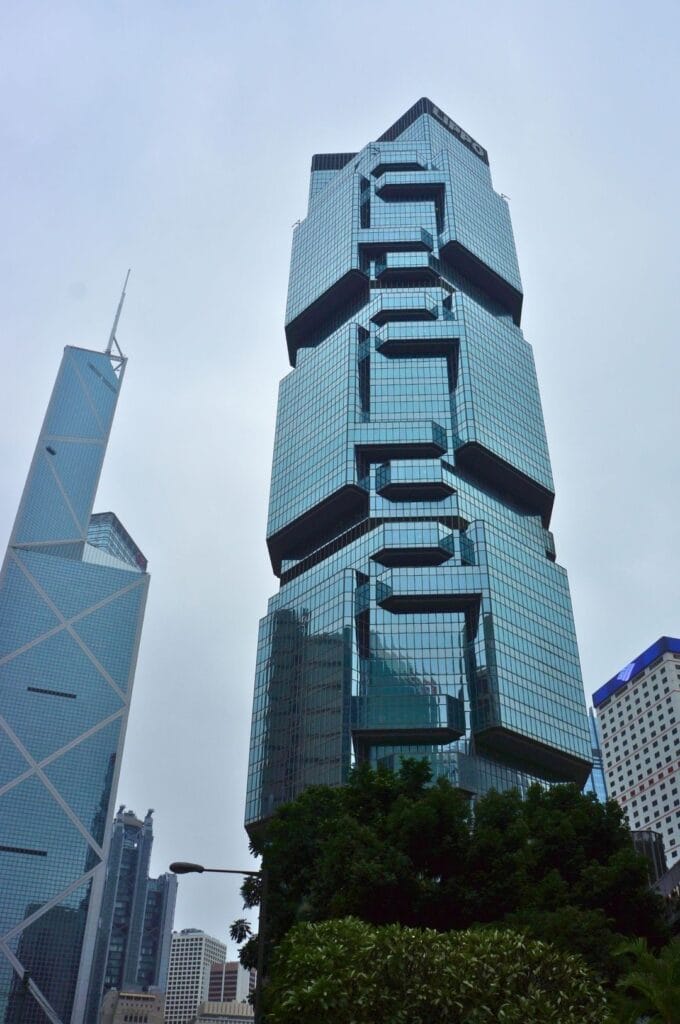 tour lippo à l'architecture particulière dans le quartier Central