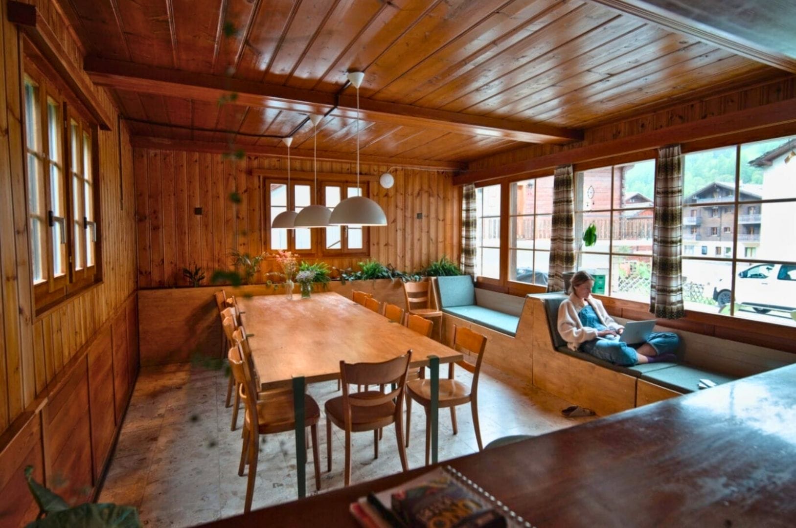 salle à manger alpiness coliving