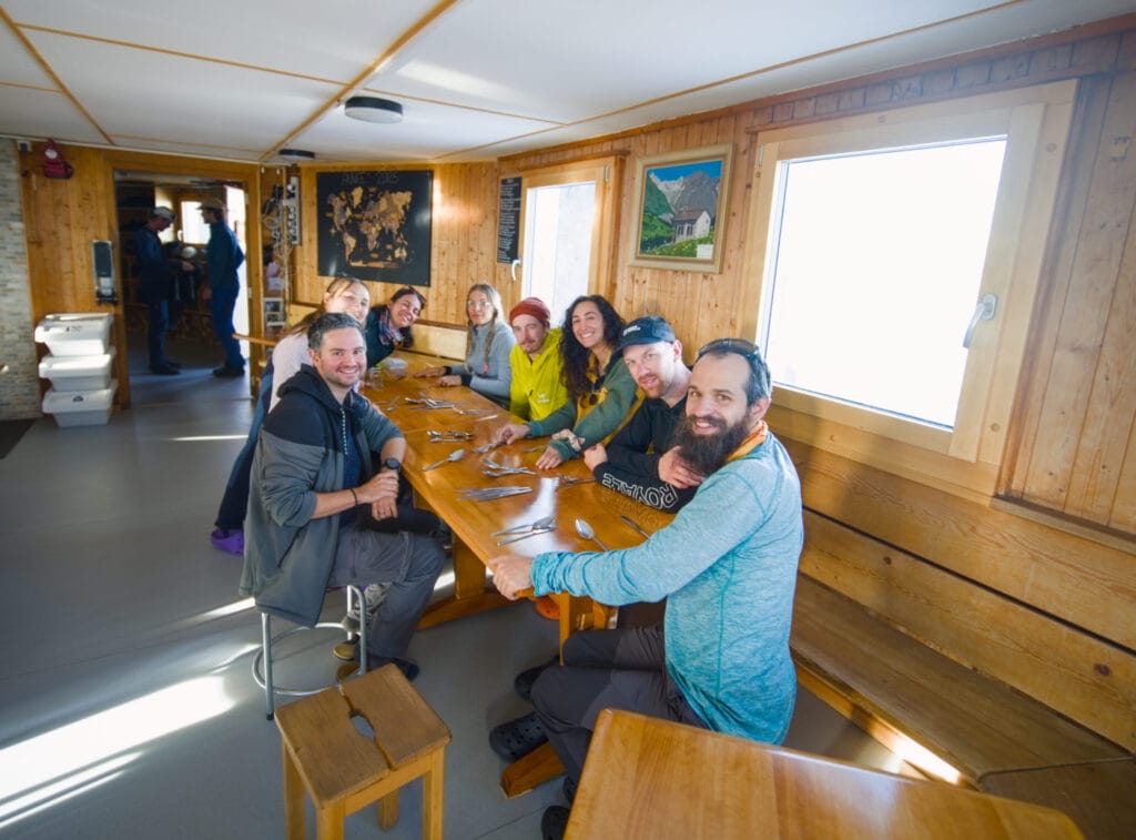 la salle du réfectoir à Bertol