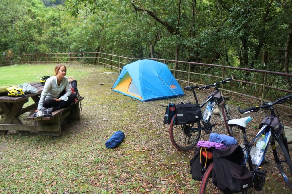 campement sur le site de camping de Lushui