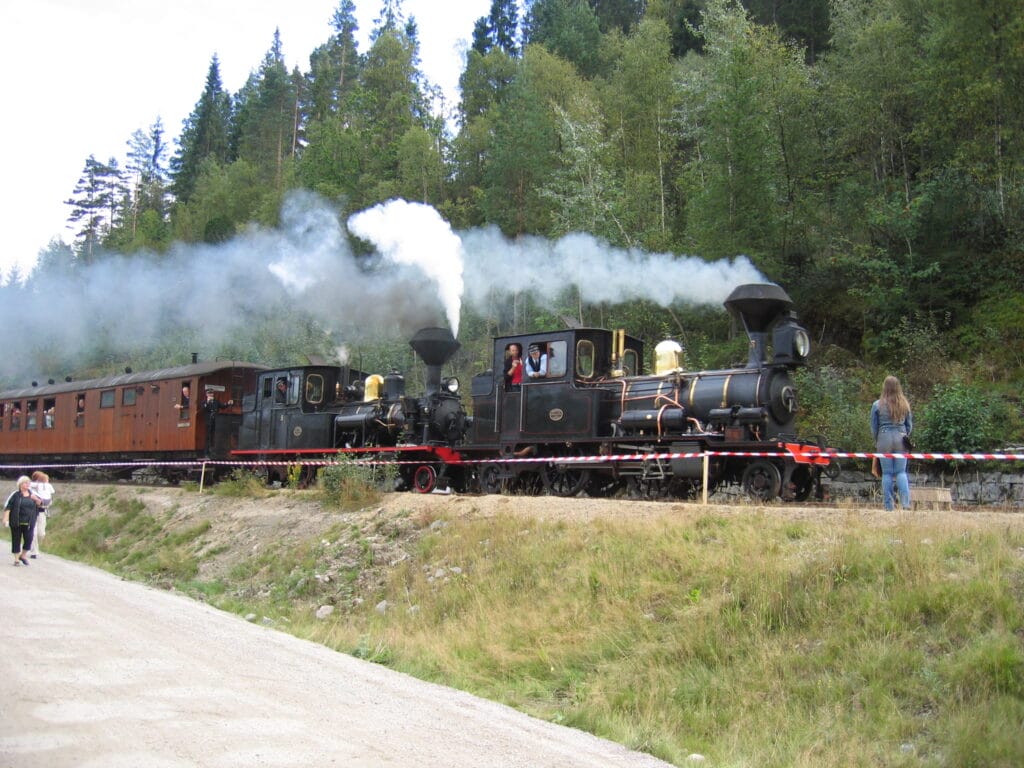 Setesdalsbanen_9mai2004