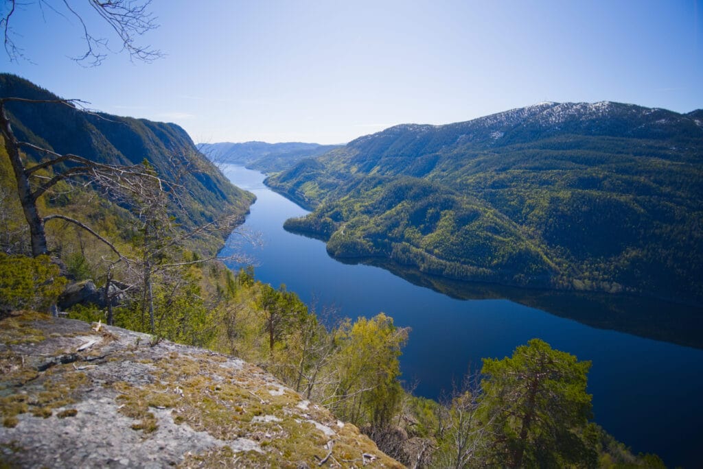 le lac Bandak, début du canal du Telemark à Dalen