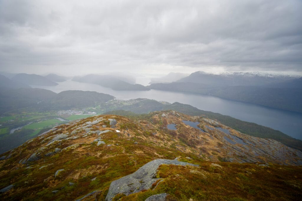 Hellandsnuten Peak