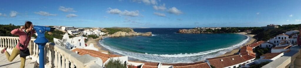 panorama sur la baie d'arenal d'en castell