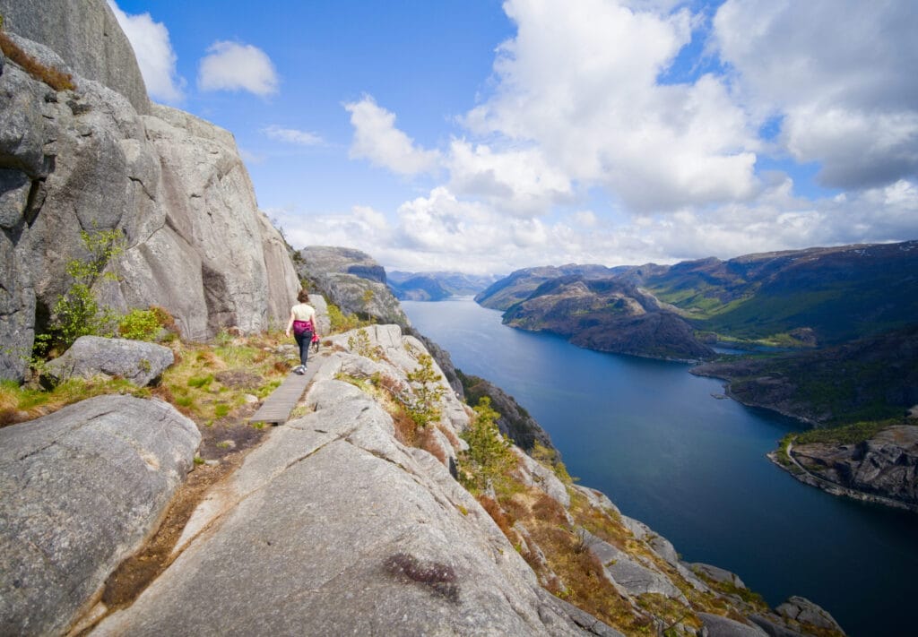 le lysefjord panorama trail