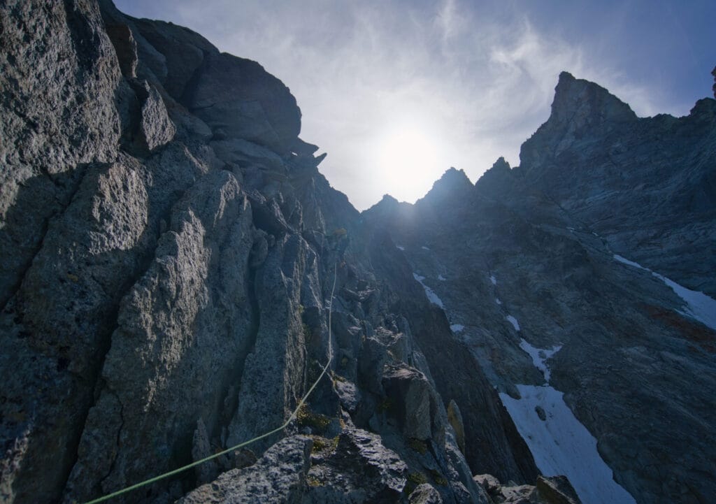 arête ouest de la Dent de Tsalion sous l'aiguille de la Tsa